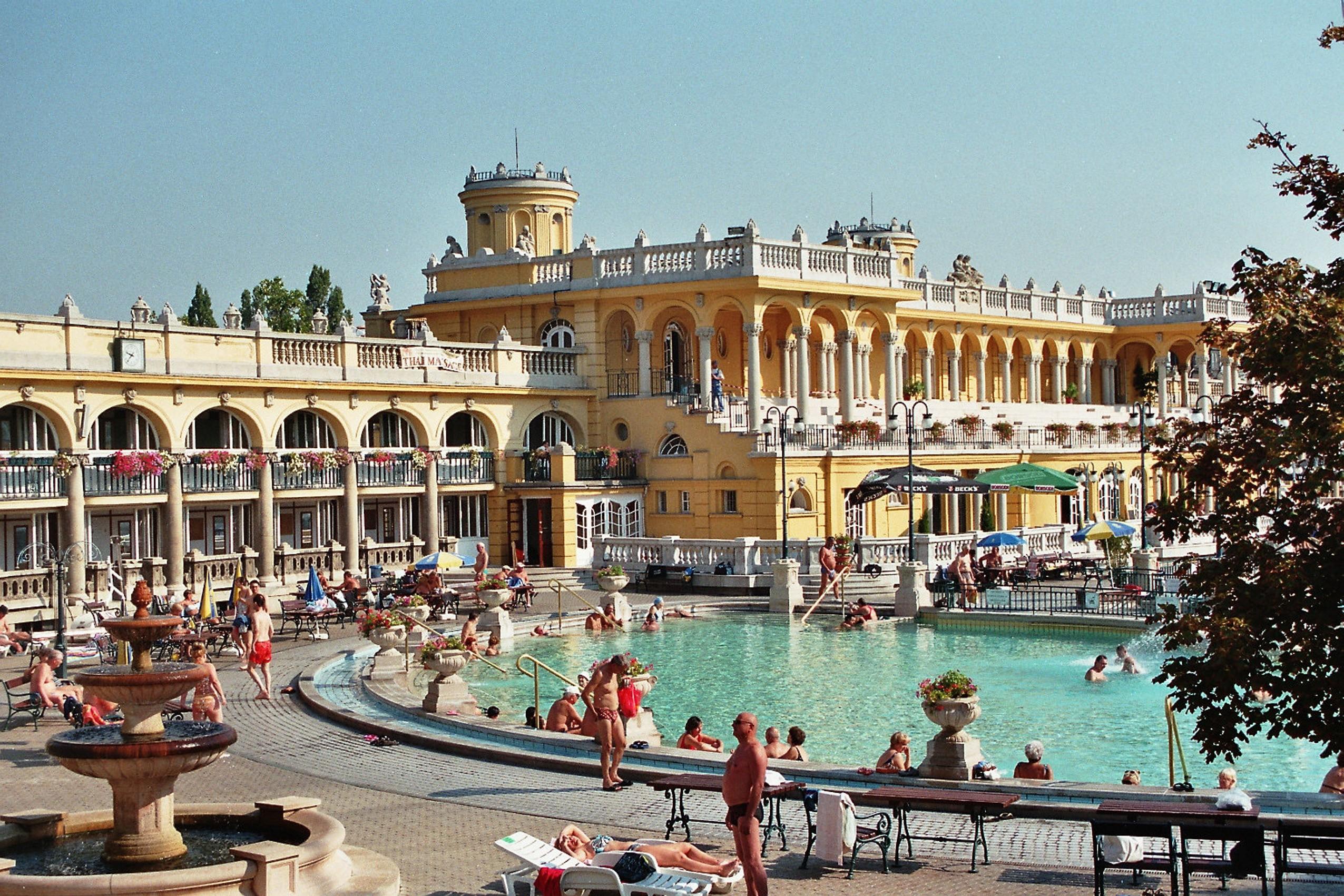 Budapest Baths: Their Economic Influence on the Local Scene